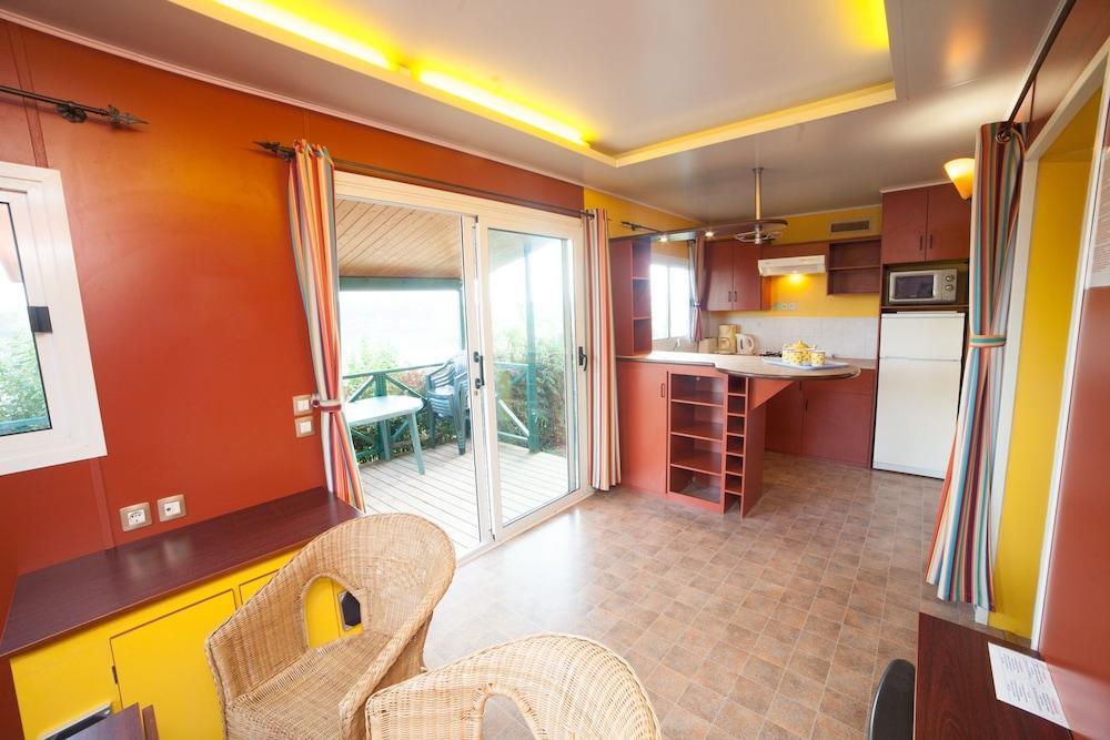 Camping De La Liez Ξενοδοχείο Peigney Εξωτερικό φωτογραφία